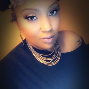 Meet your Posher, Katherine